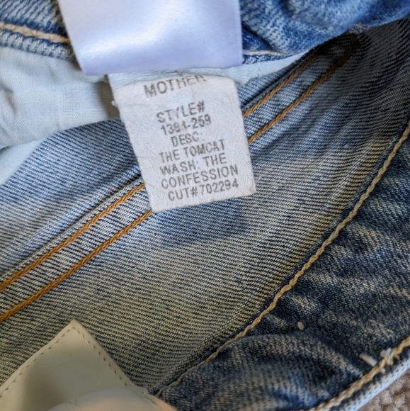 Mother Superior The Tomcat in The Confession Size 26 Distressed Jeans Button Fly - Picture 9 of 9